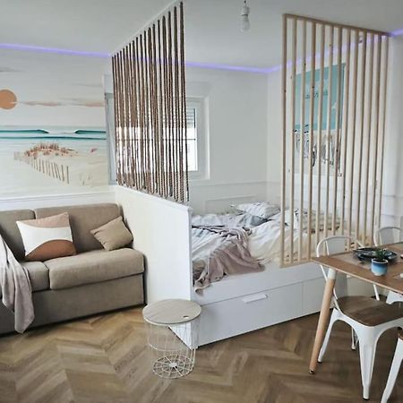 Studio Pour 4 Pers - 250M Plage - 1Er Étage Berck Esterno foto